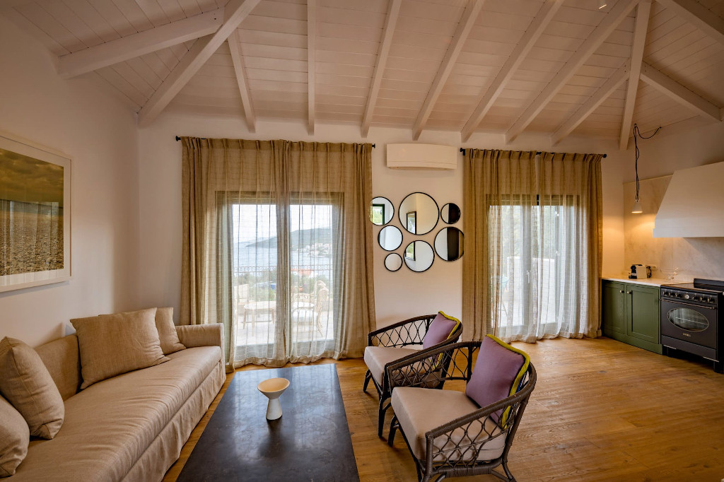 NorthPoint Houses 4 *