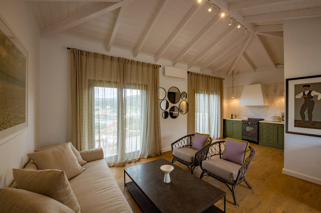 NorthPoint Houses 4 *