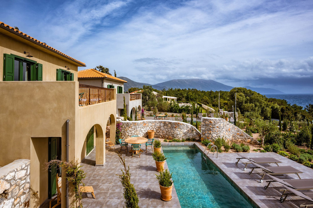 NorthPoint Houses 4 *