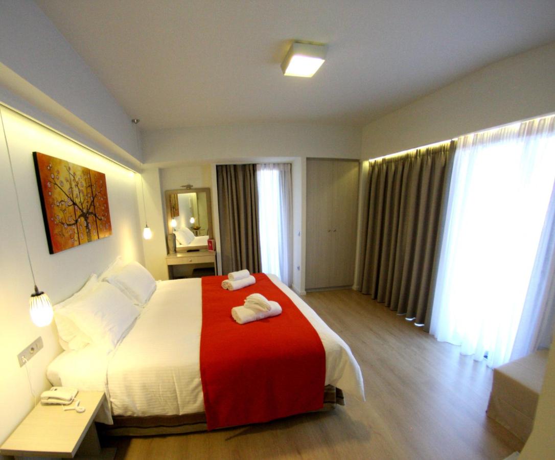 Aura Boutique Hotel 3 *
