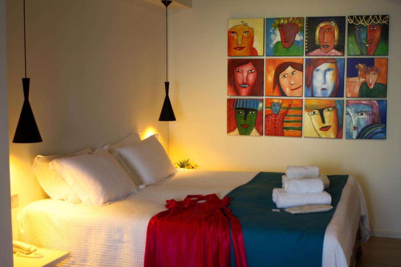 Aura Boutique Hotel 3 *