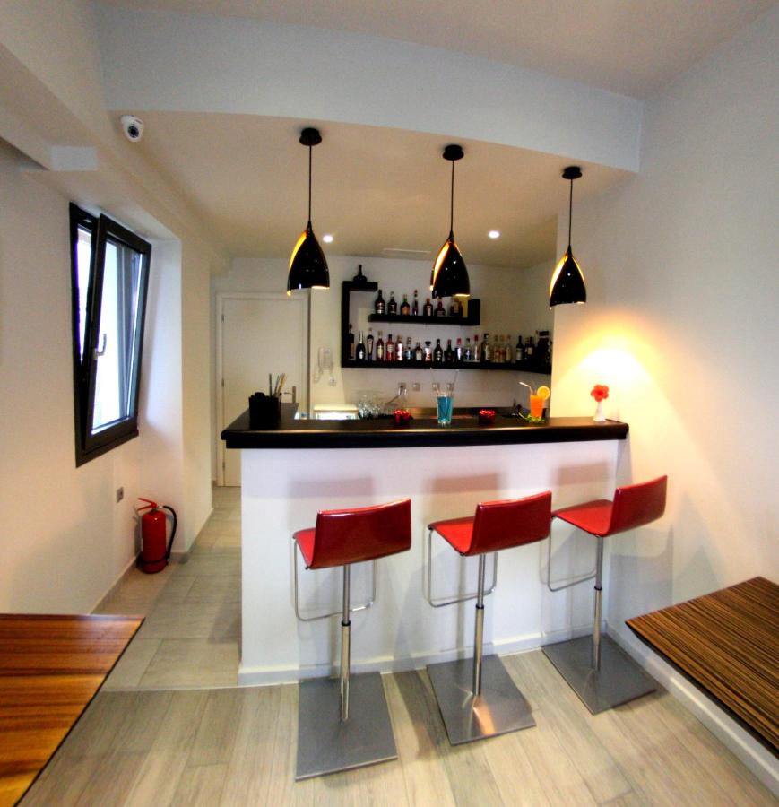 Aura Boutique Hotel 3 *