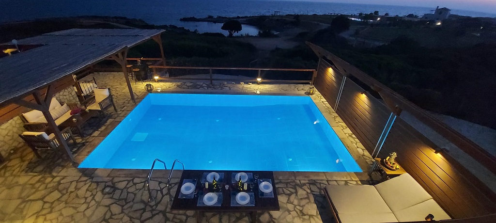 Crystal Villas 3 *