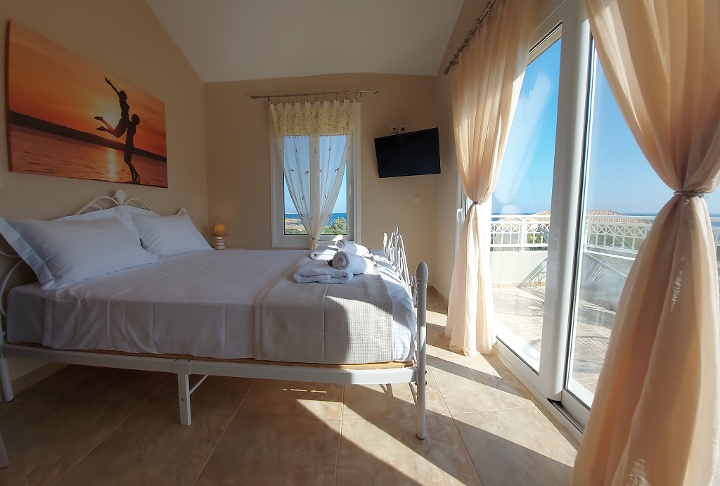 Crystal Villas 3 *