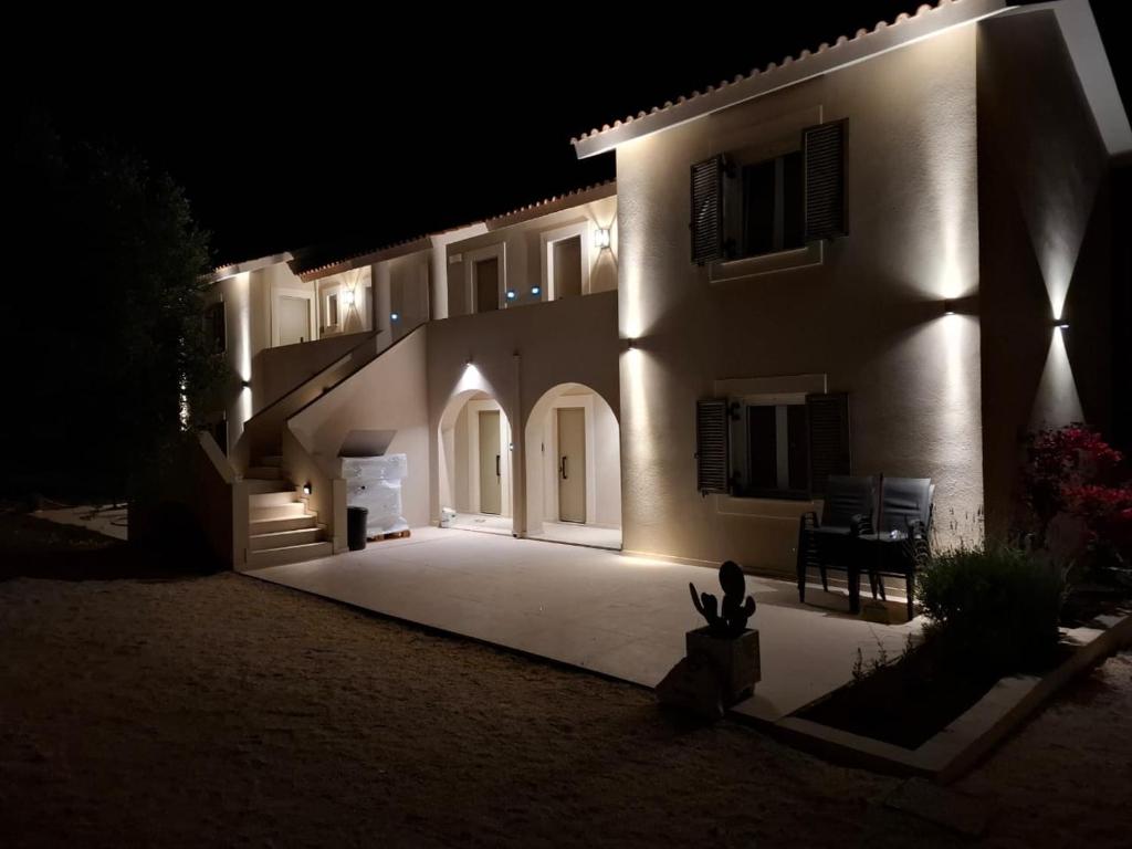 Rodi Studios 3 *