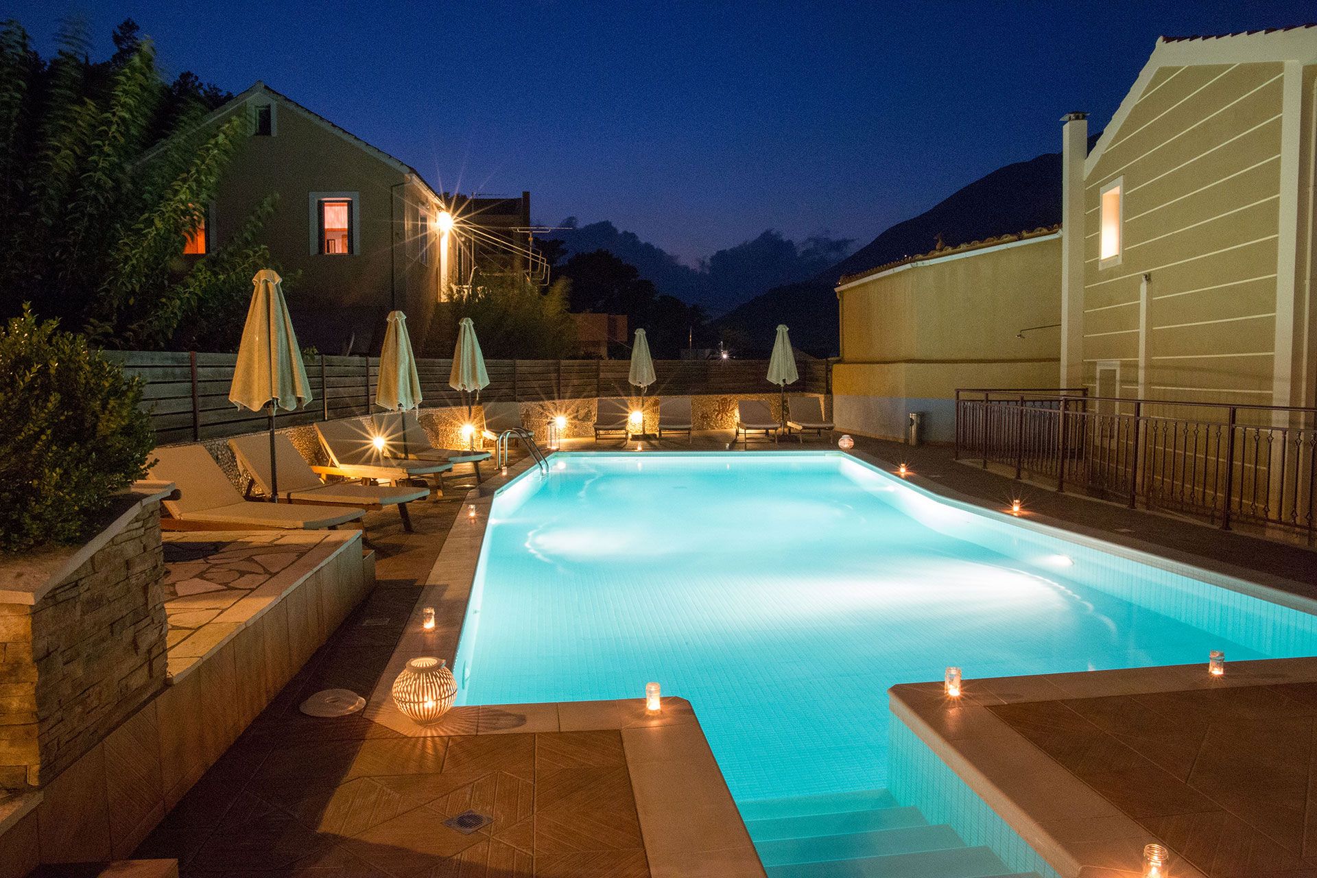 Greka Ionian Suites & Villa 2 *