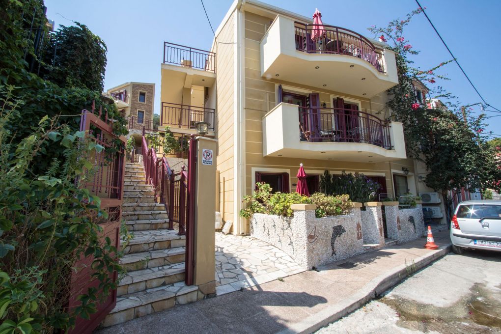 Greka Ionian Suites & Villa 2 *