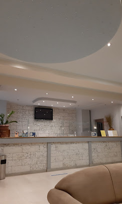 Hotel \