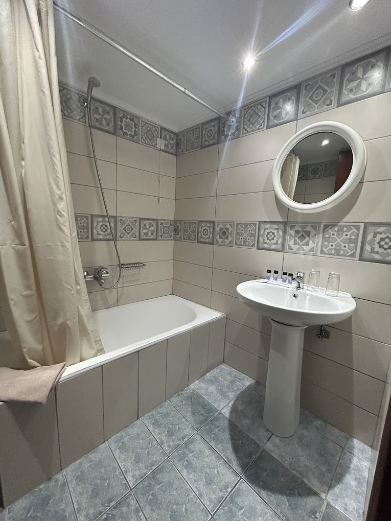 Hotel \