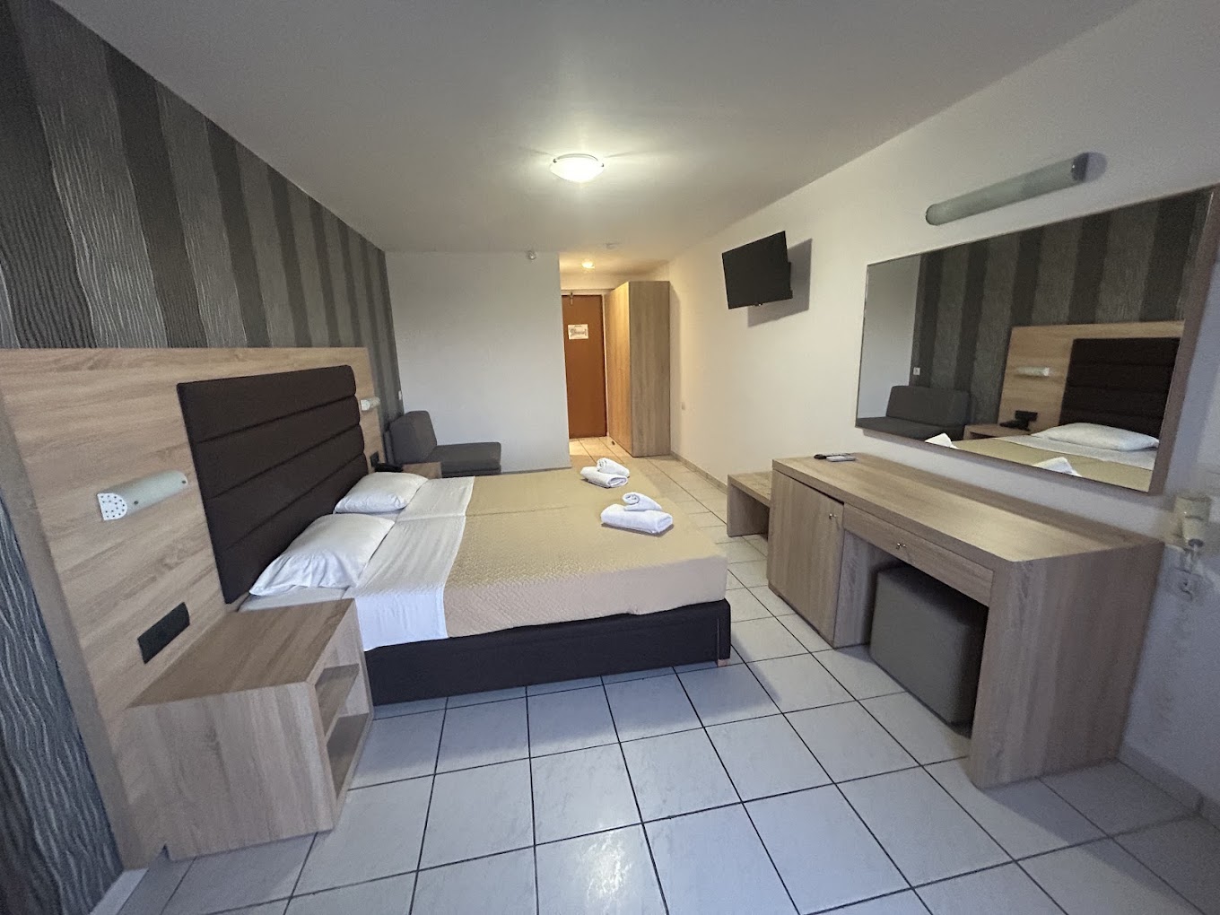 Hotel \