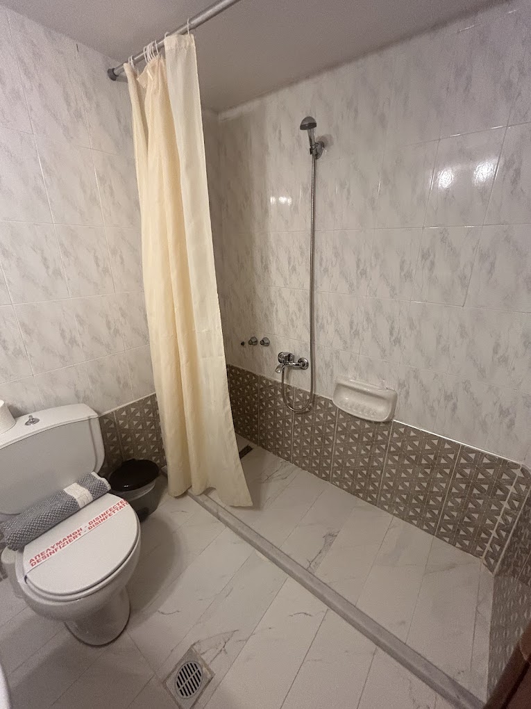Hotel \
