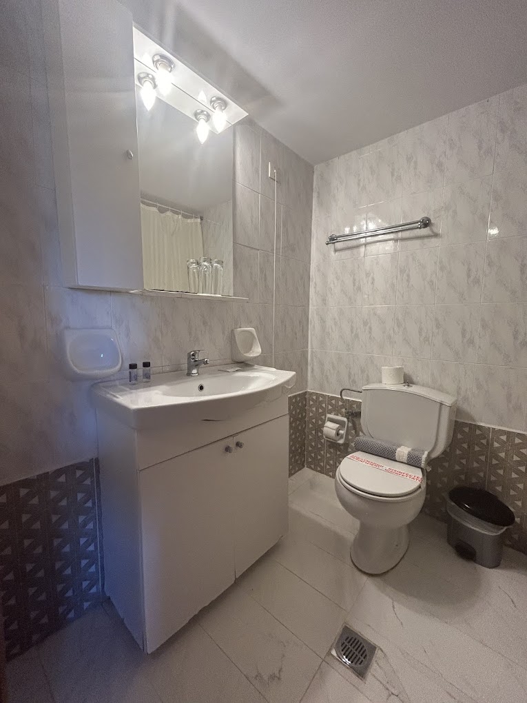 Hotel \