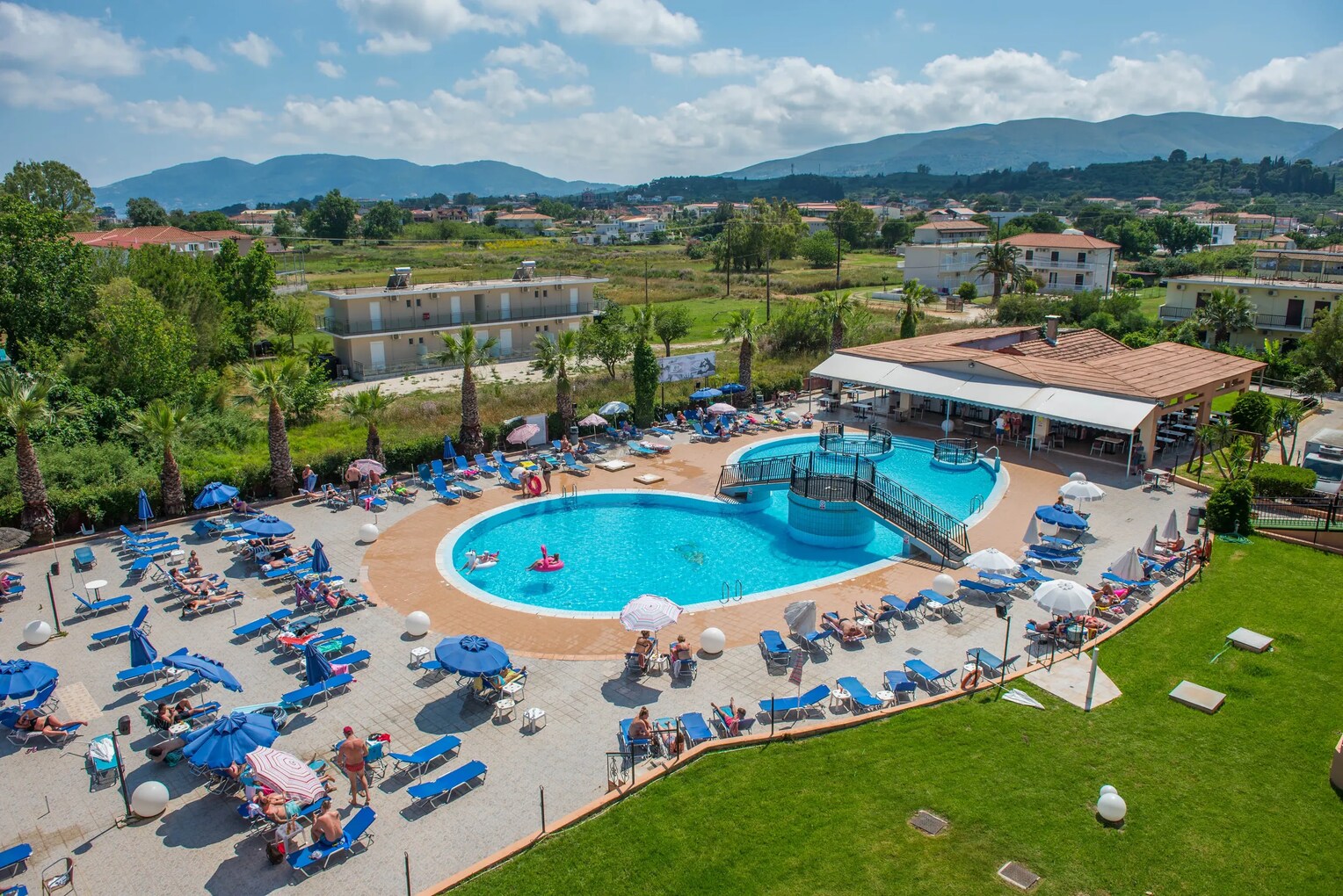 Hotel \