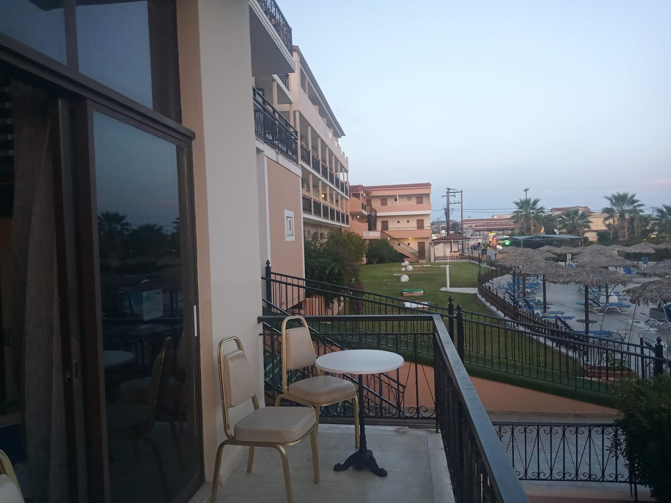 Hotel \