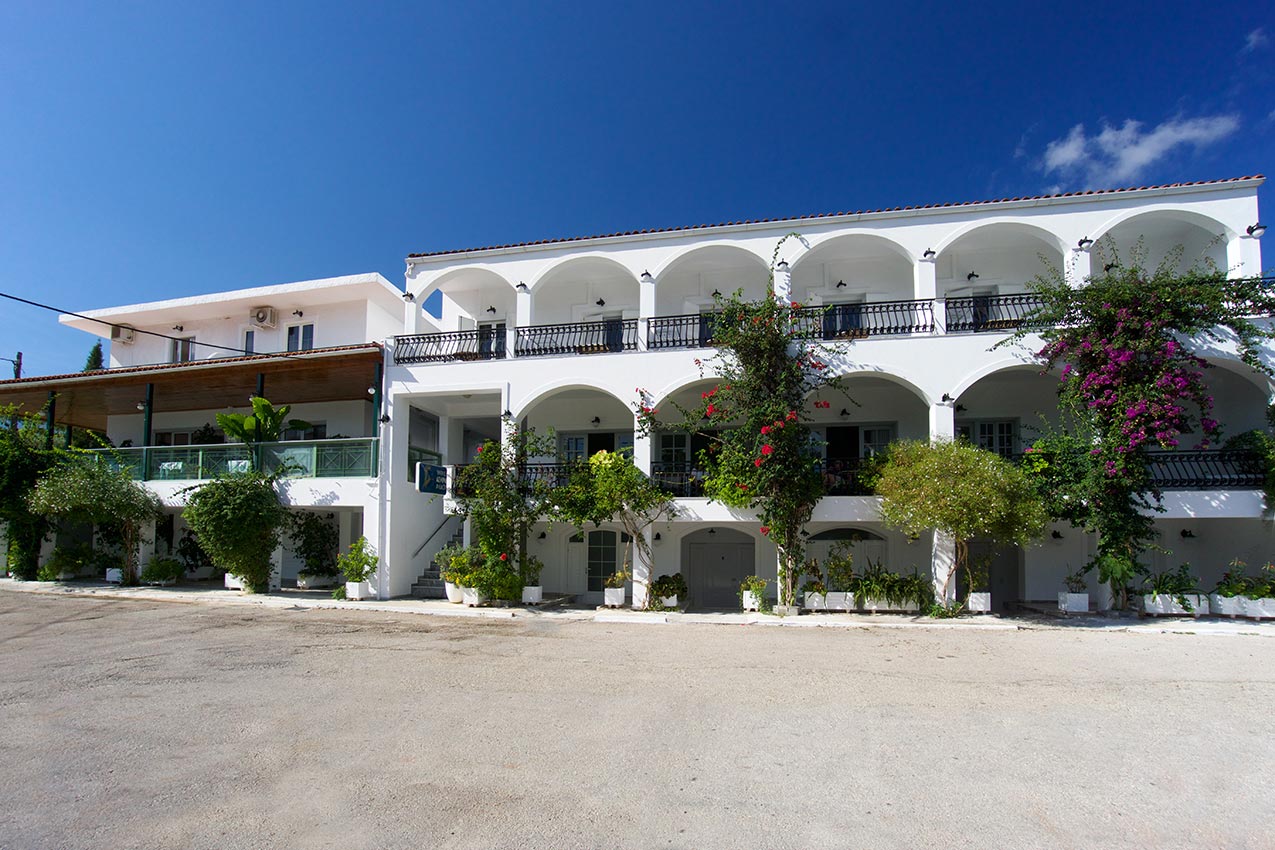 Hotel Athina 3 *