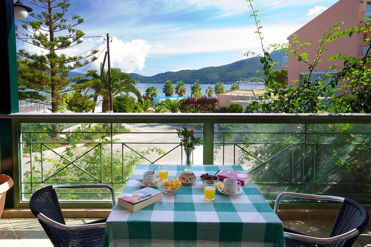 Hotel Athina 3 *