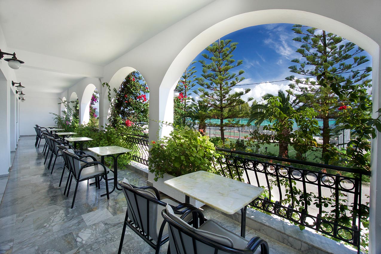 Hotel Athina 3 *