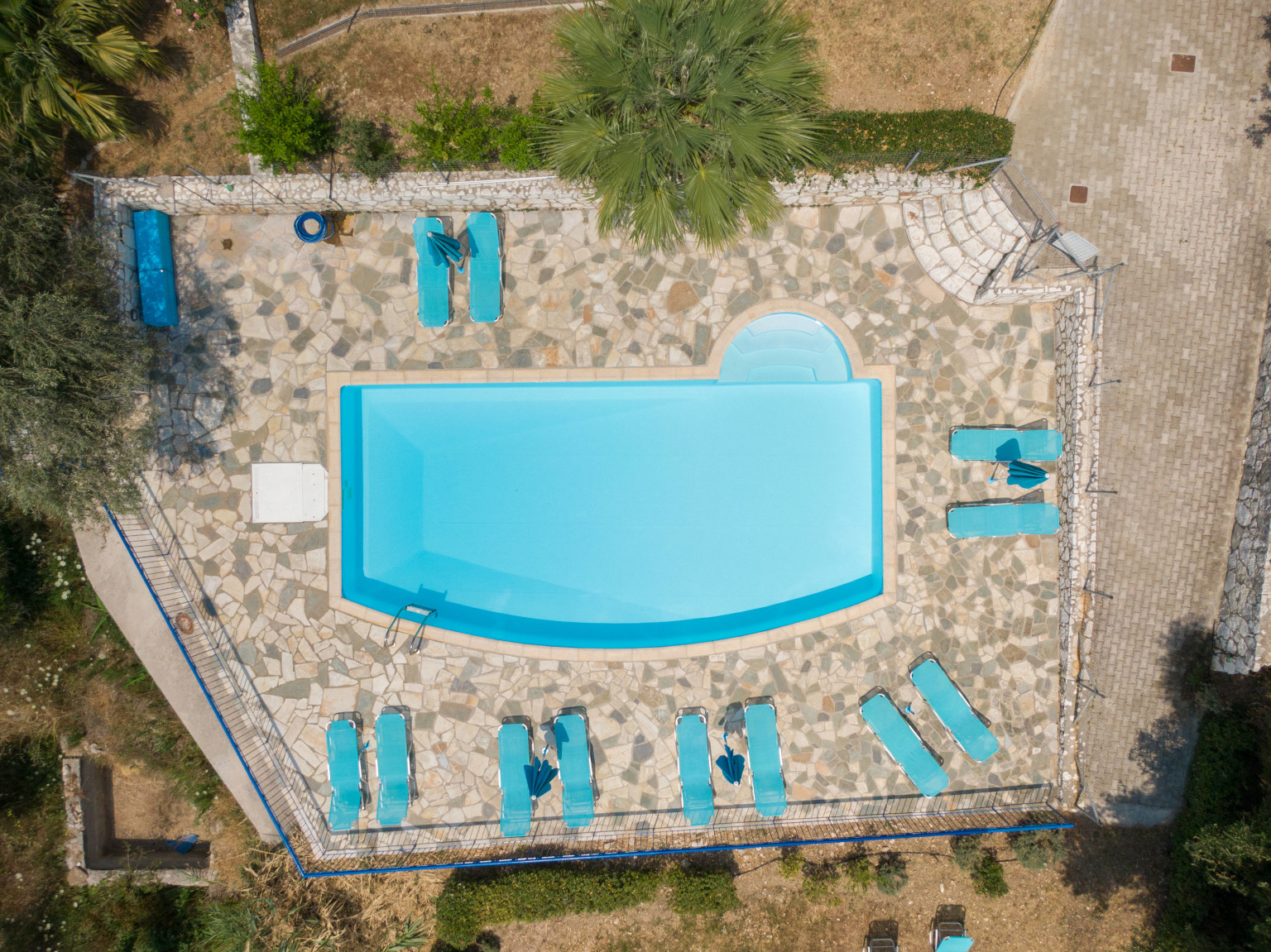 Milos Studios 2 *