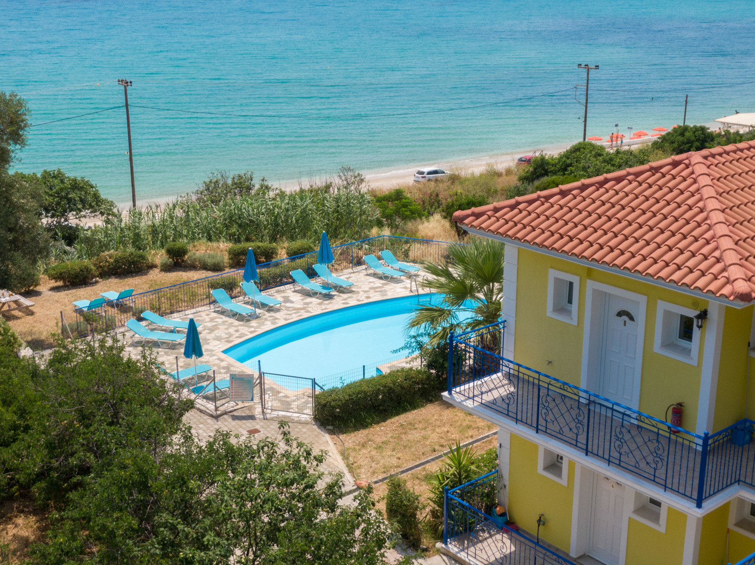 Milos Studios 2 *