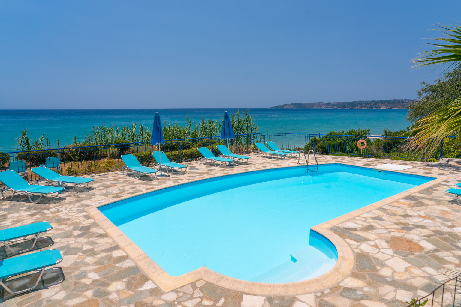 Milos Studios 2 *
