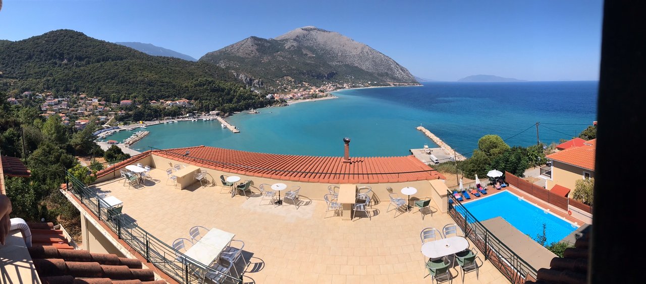 Oceanis Hotel 2 *