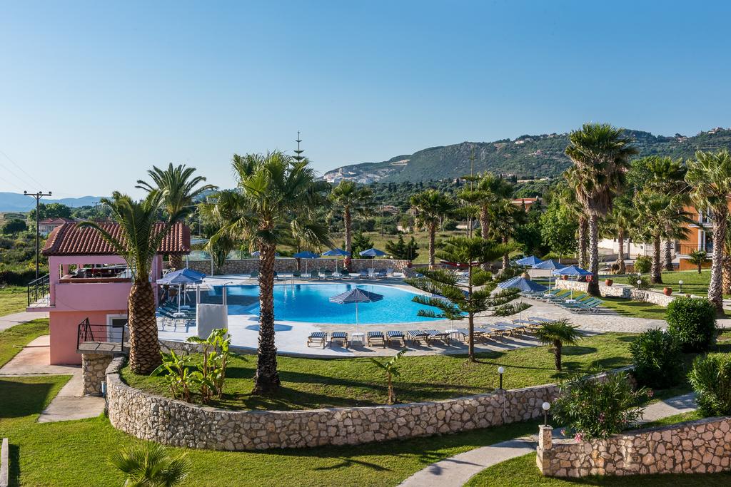 Sotiris Studios 2 *