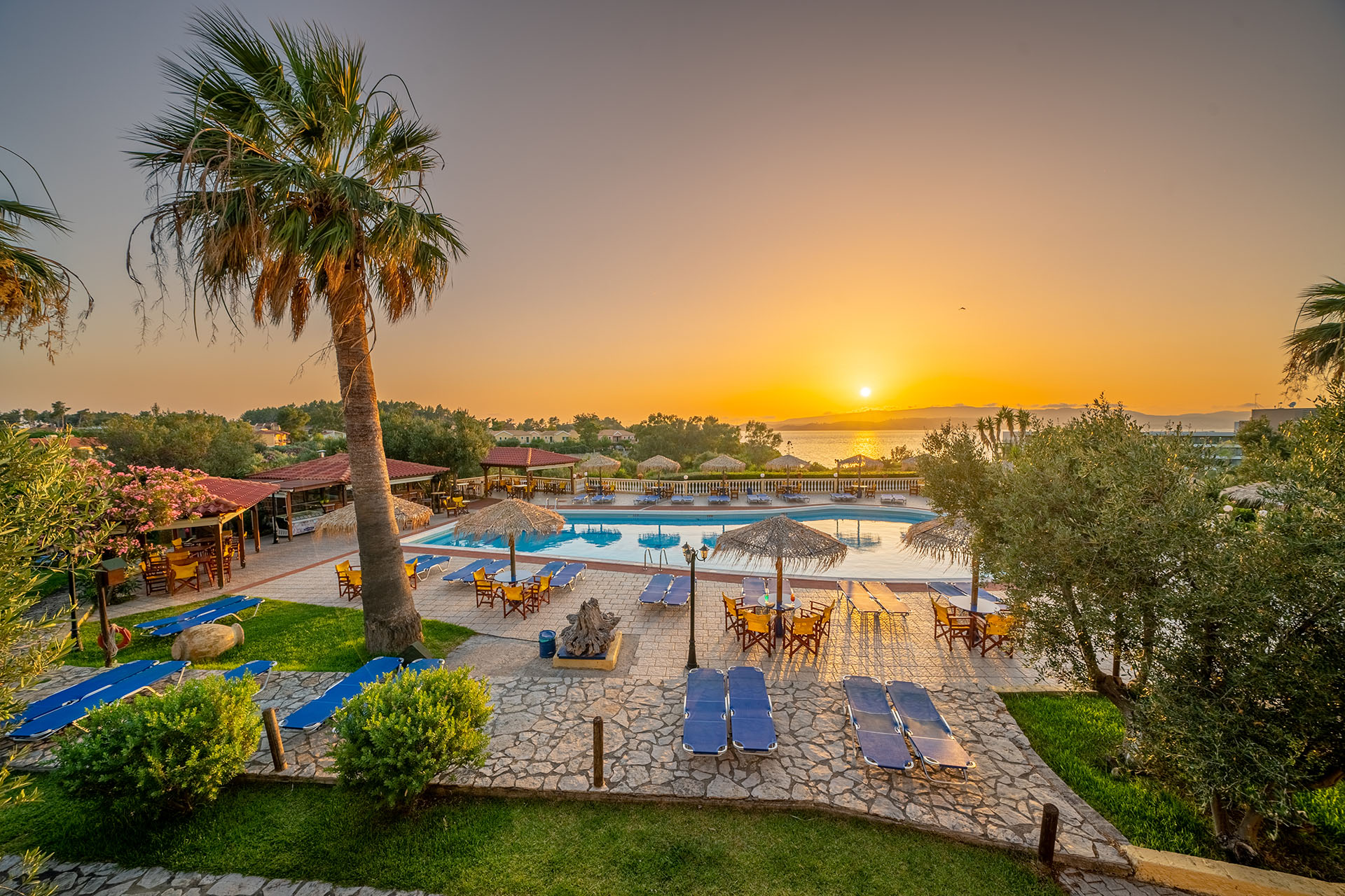 Lorenzo Hotel 3 *