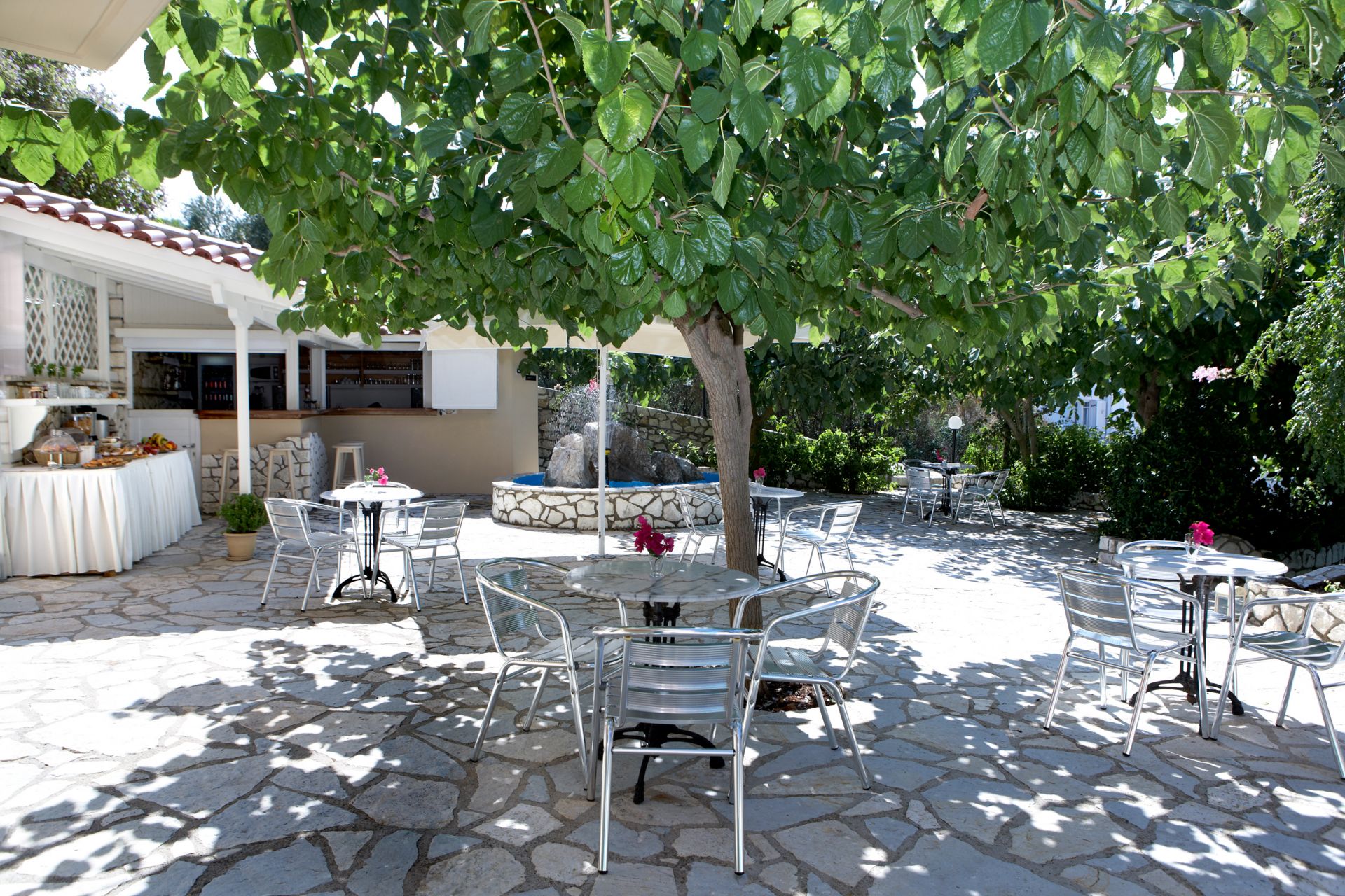 Dafnoudi Hotel & Apartments 2 *