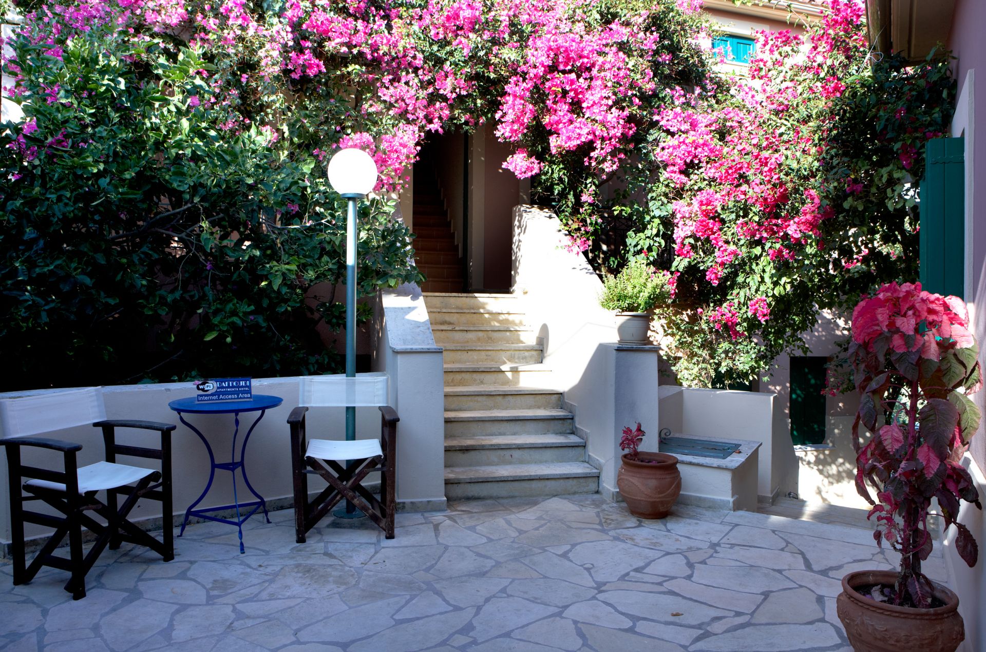 Dafnoudi Hotel & Apartments 2 *