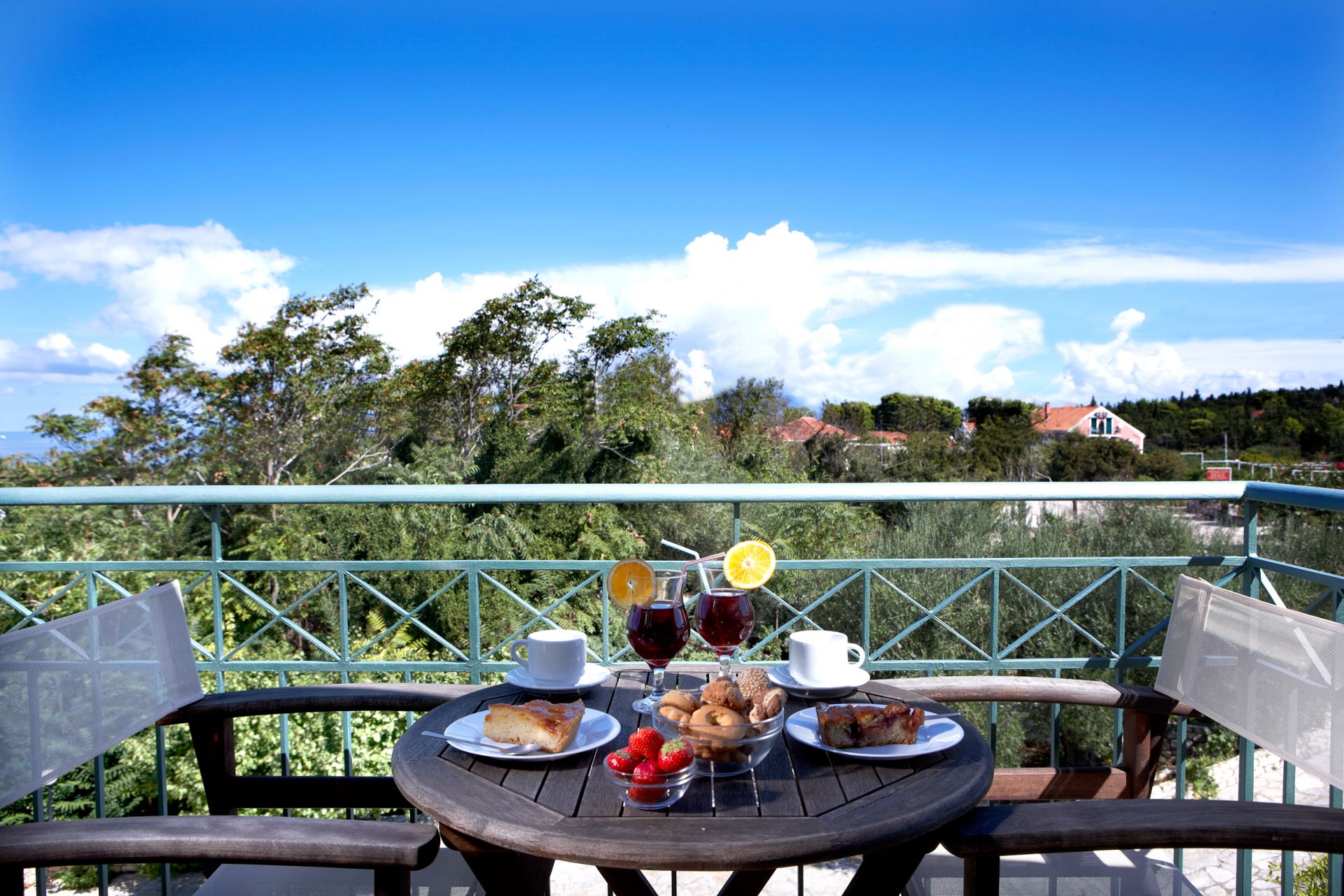 Dafnoudi Hotel & Apartments 2 *